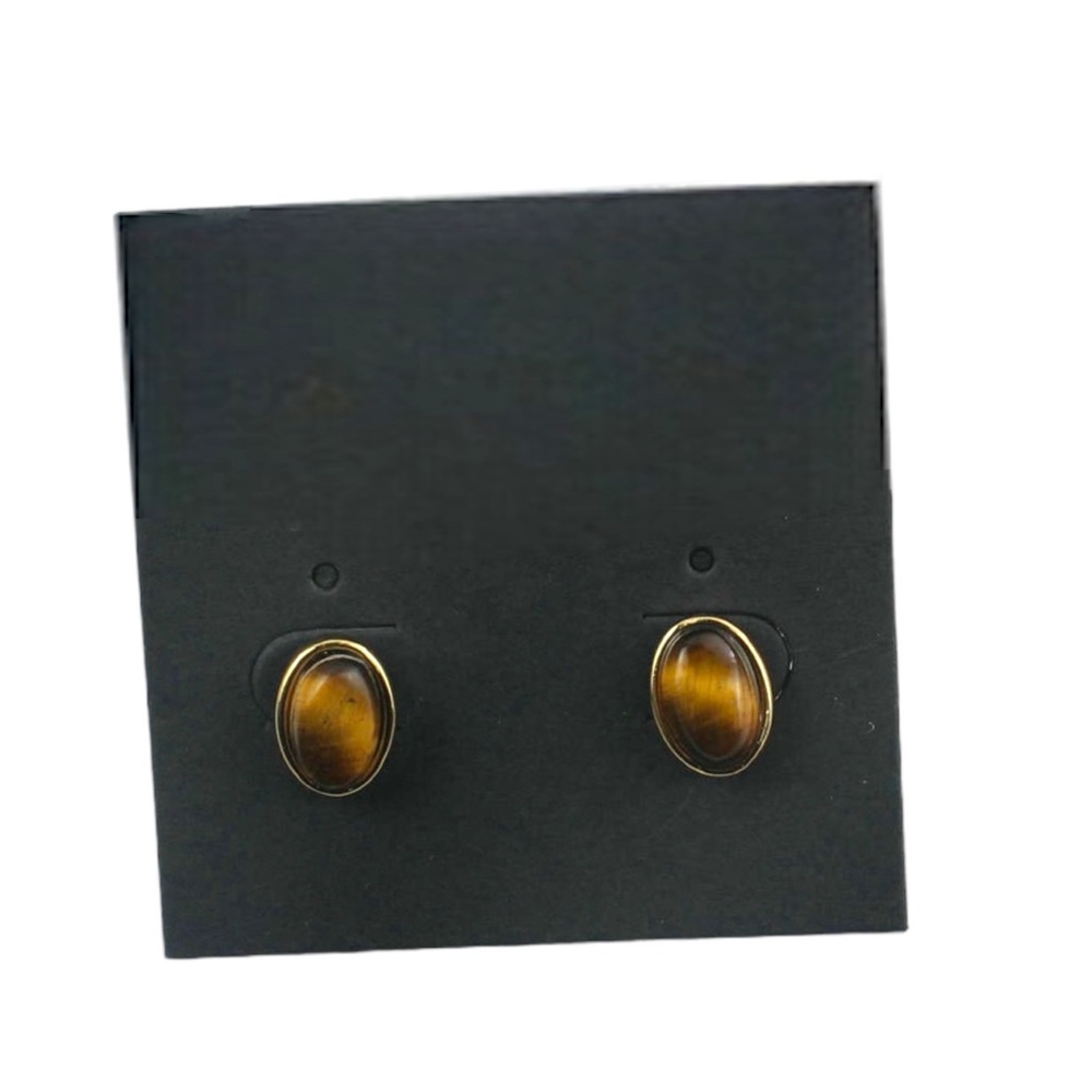 High-Quality Brass metal, real 18k gold plate,
100% natural cat eye stone
